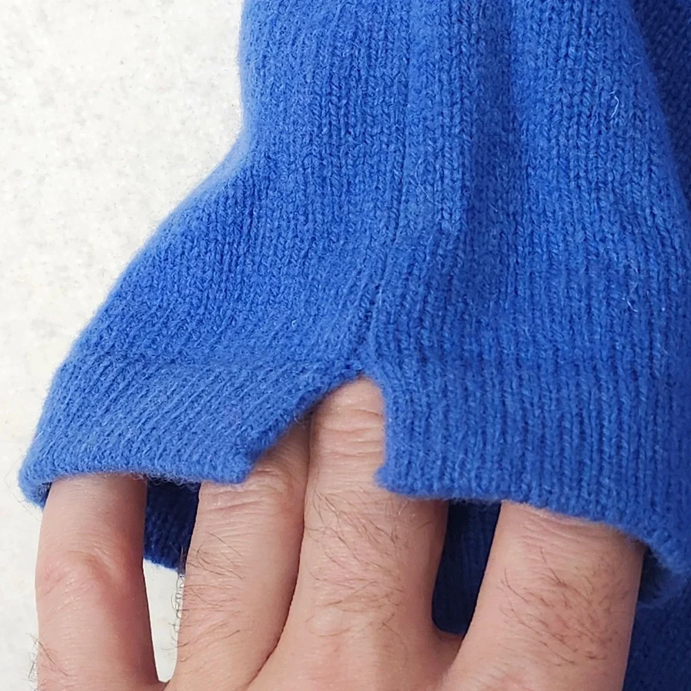 Vintage 90s GAP 100% Lambswool Sweater Cobalt Blue Crewneck Knit Pullover Y2K M